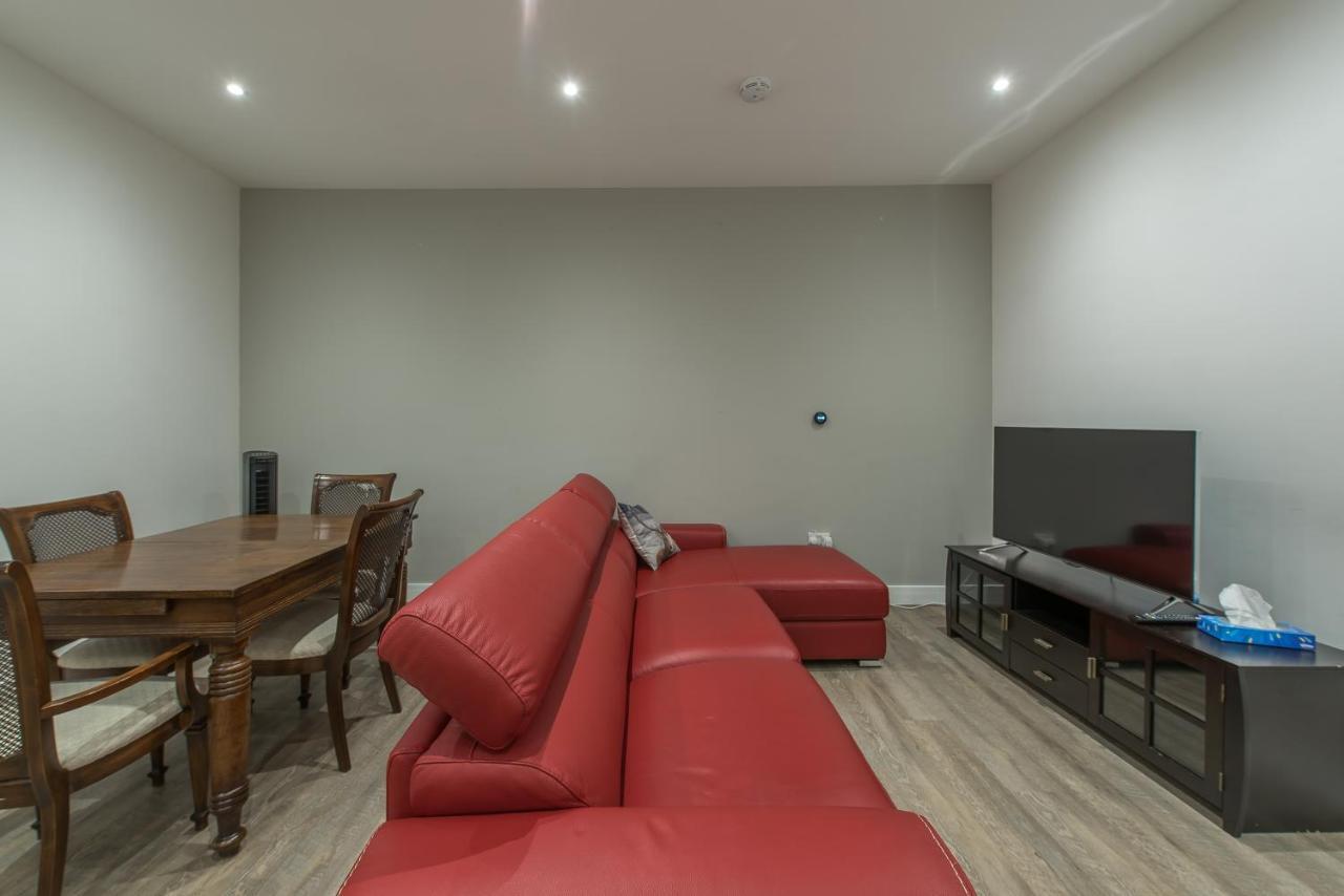 Apartamento Haymarket Spacious 3 Bedroom Street Level